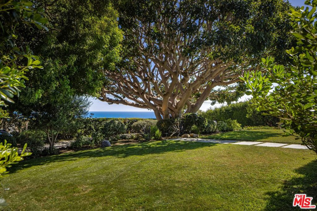 29225 Cliffside Drive Property Photo 28