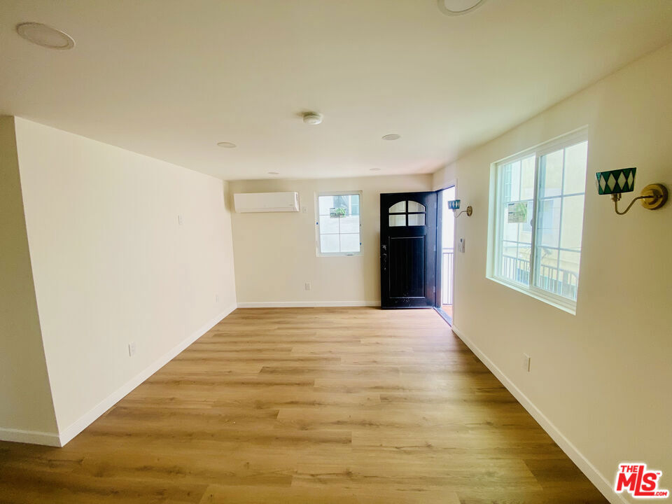 1000 S Sherbourne Drive 1010 Property Photo 2