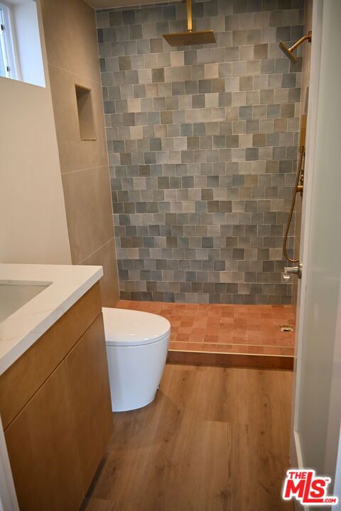 1000 S Sherbourne Drive 1010 Property Photo 6