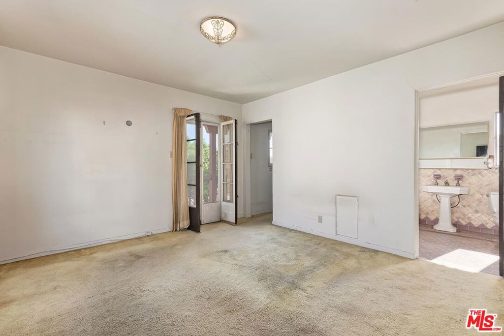 10524 Wilkins Avenue Property Photo 25