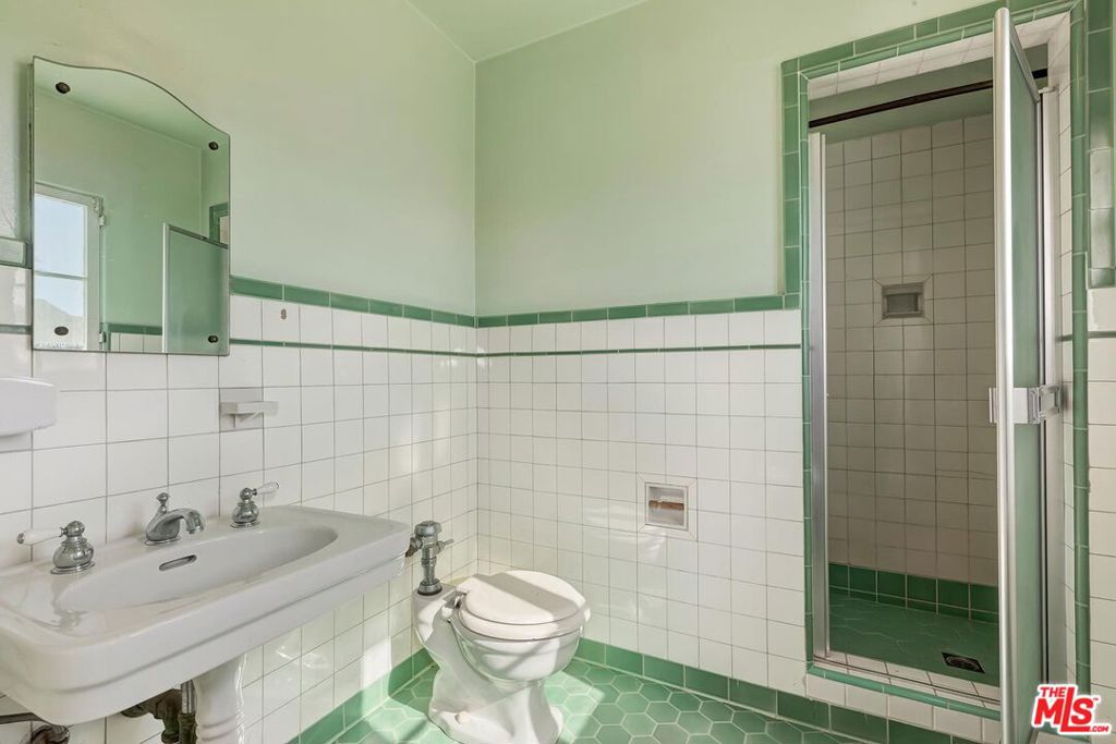 10524 Wilkins Avenue Property Photo 31