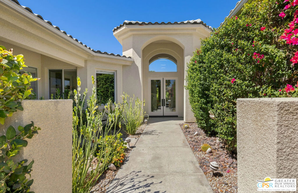 3 King Edward Court Property Photo 5