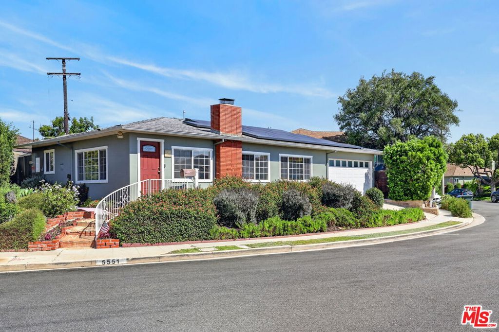 5551 Arch Crest Drive Property Photo 1