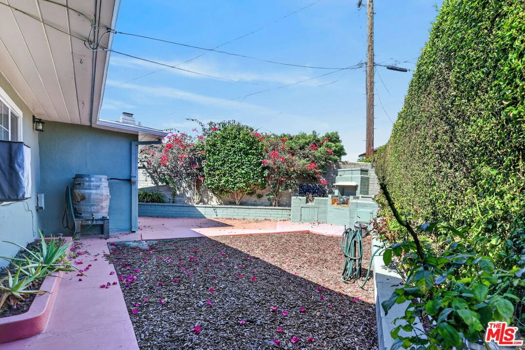 5551 Arch Crest Drive Property Photo 25
