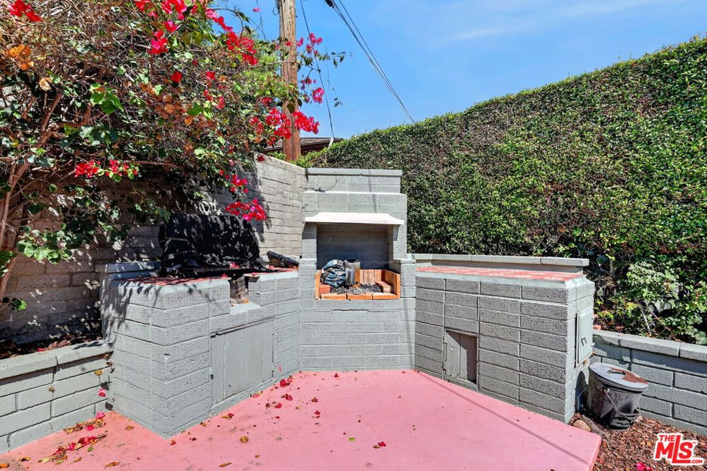 5551 Arch Crest Drive Property Photo 27