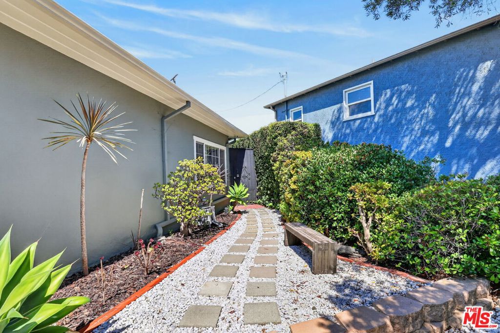5551 Arch Crest Drive Property Photo 33
