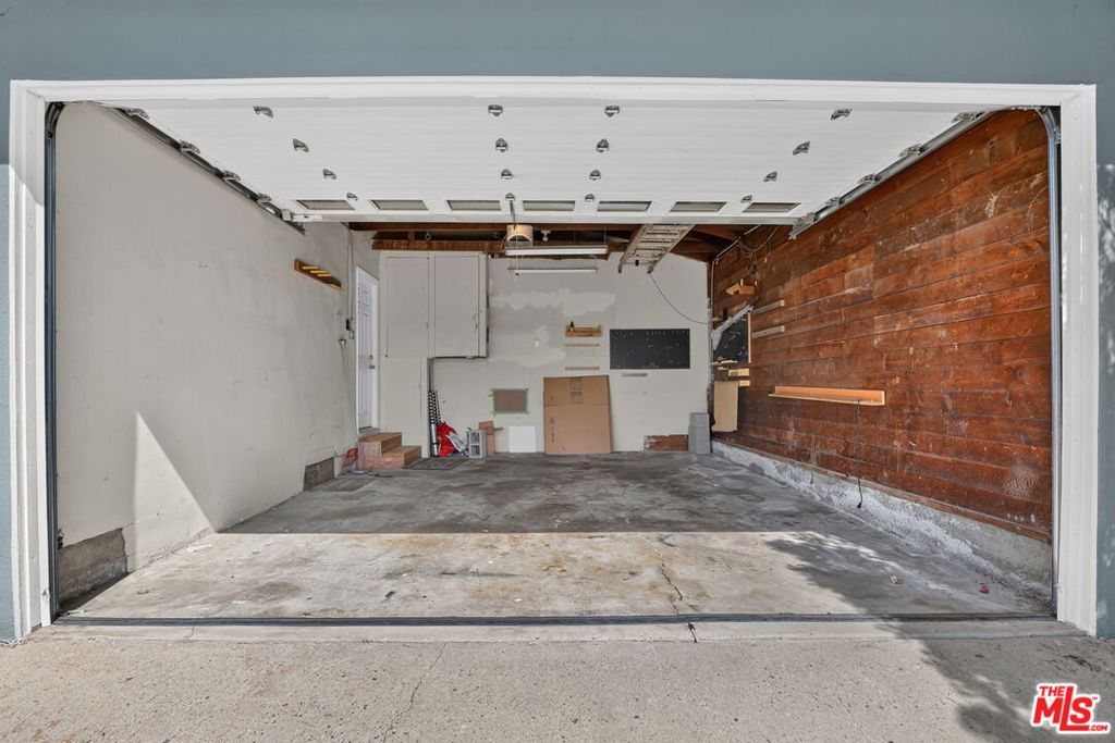 5551 Arch Crest Drive Property Photo 35