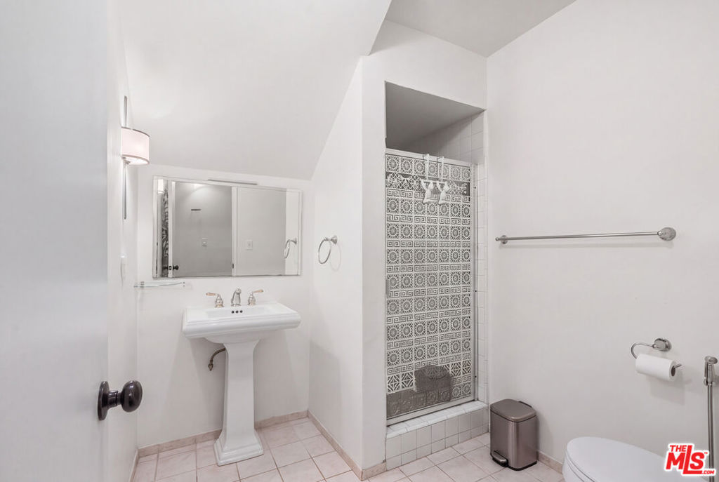 19377 Germain Street Property Photo 19