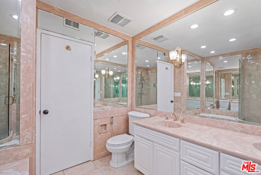 19377 Germain Street Property Photo 32