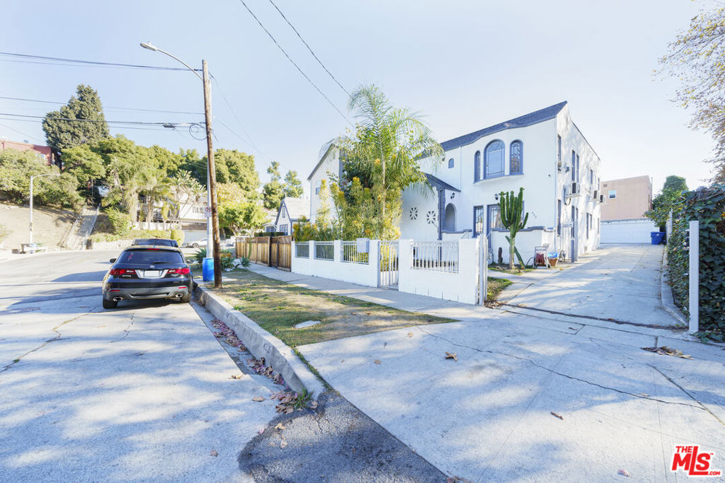 424 N Reno Street 424 Property Photo 1