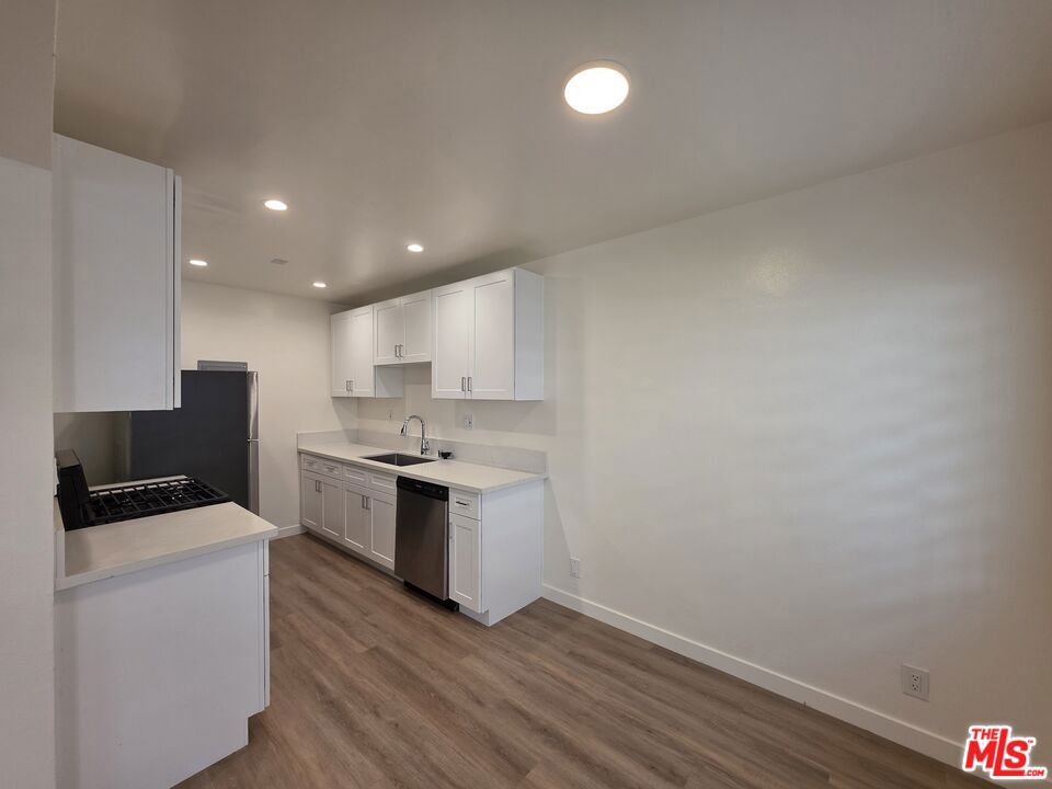 2908 W 141st Place 2 Property Photo 28