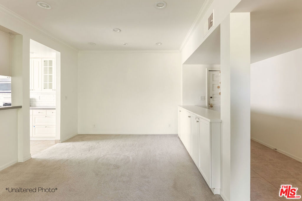 11755 Montana Avenue 208 Property Photo 4