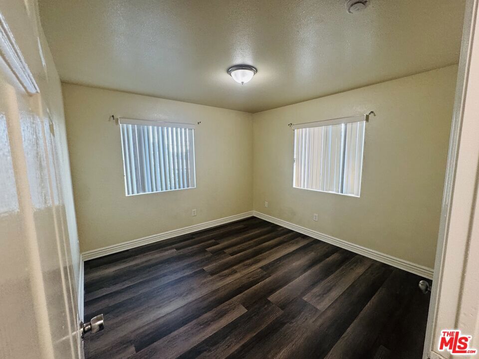 136 W 97th Street Property Photo 4