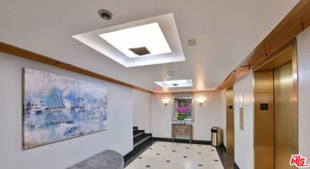 10535 Wilshire Boulevard 810 Property Photo 5