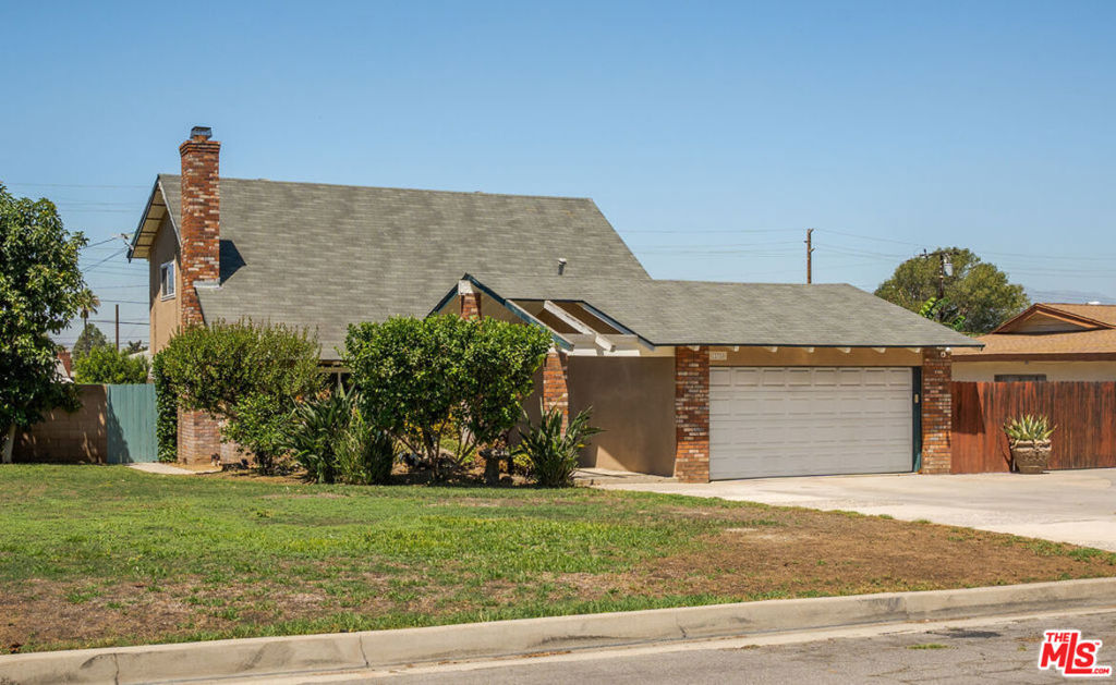 12750 Wilmac Avenue Property Photo 5