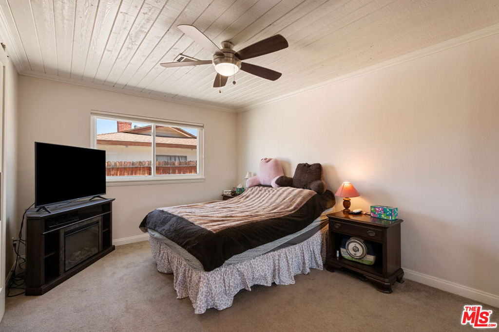 12750 Wilmac Avenue Property Photo 19