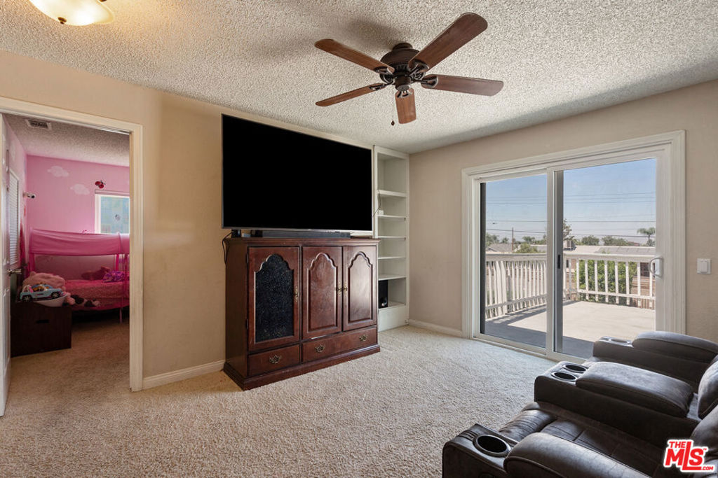 12750 Wilmac Avenue Property Photo 26