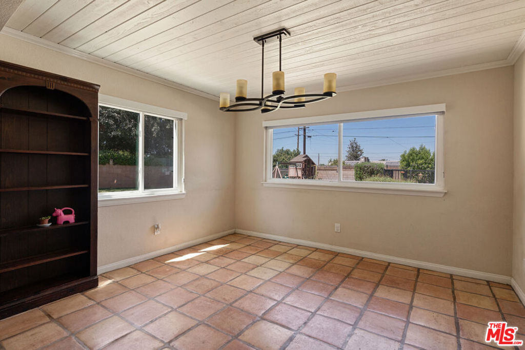 12750 Wilmac Avenue Property Photo 32