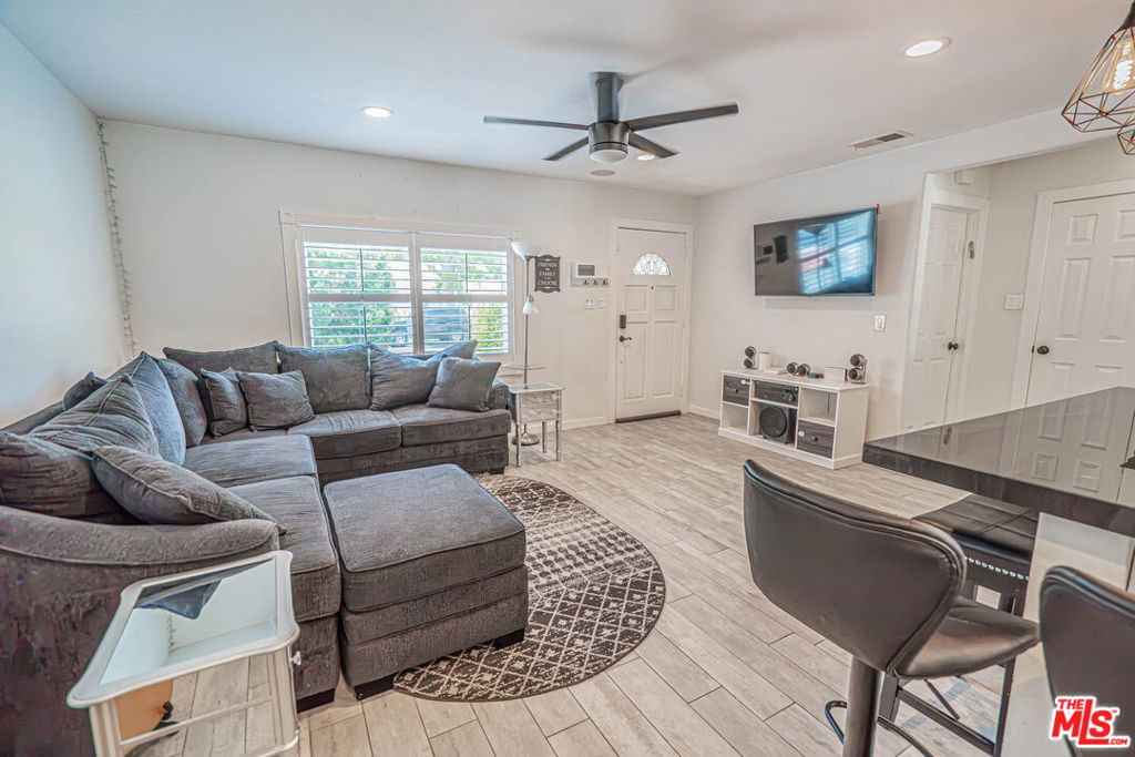 7044 Garden Grove Avenue Property Photo 11