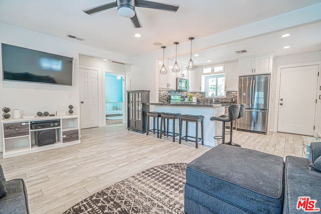 7044 Garden Grove Avenue Property Photo 12