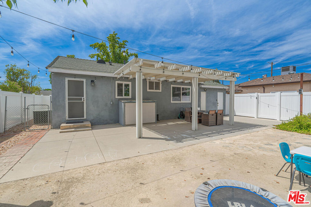 7044 Garden Grove Avenue Property Photo 23