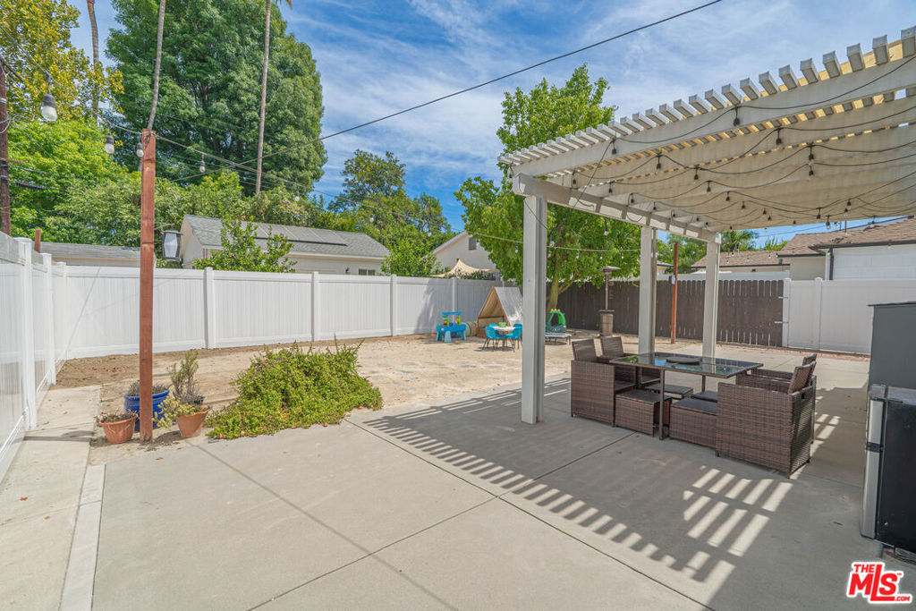 7044 Garden Grove Avenue Property Photo 25