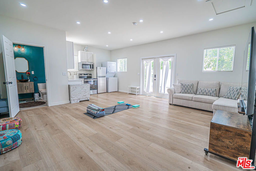 7044 Garden Grove Avenue Property Photo 36