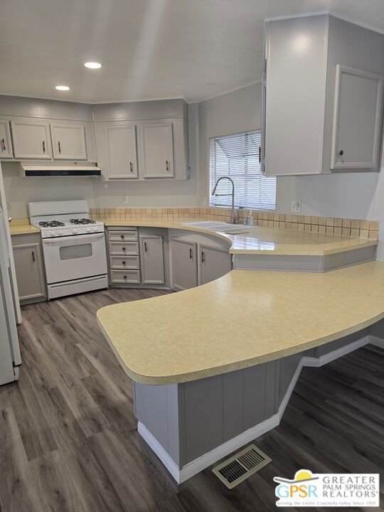 294 Juniper Drive Property Photo 8