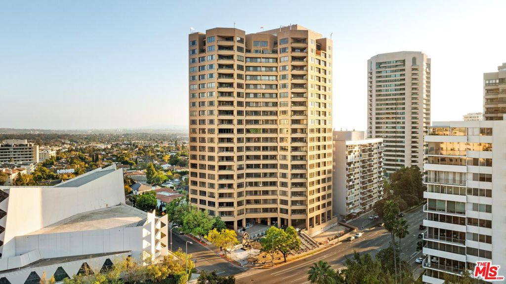 10430 Wilshire Boulevard 505 Property Photo 2
