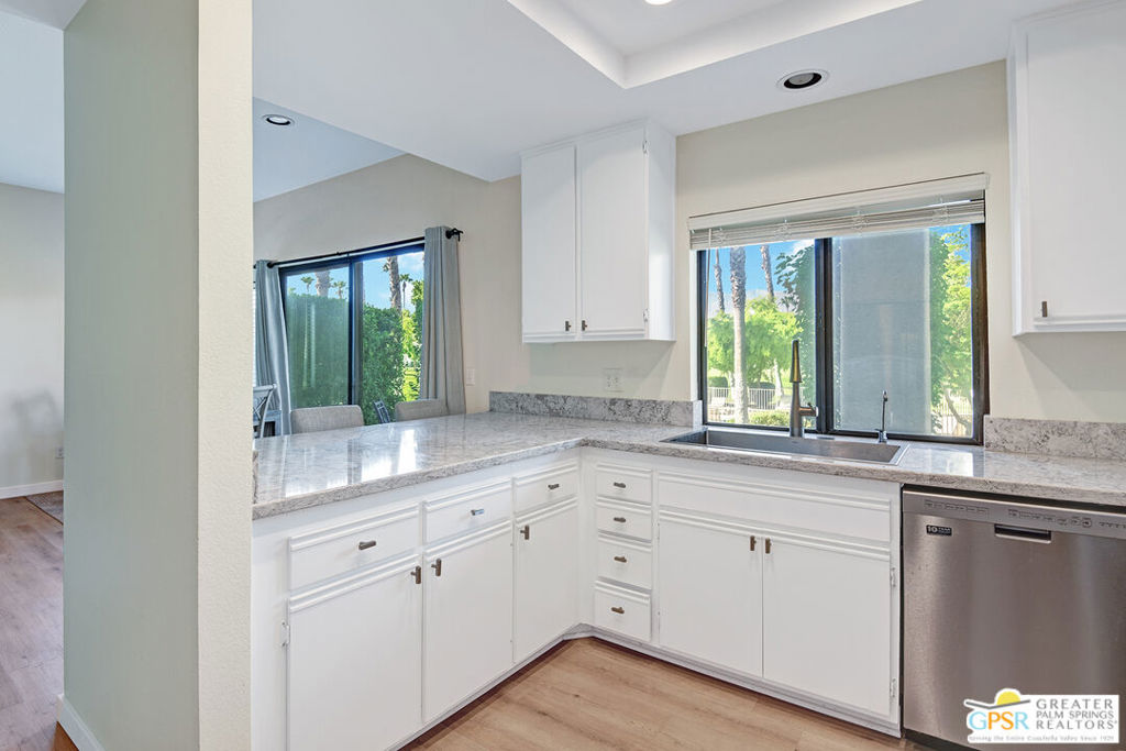 28795 Isleta Court Property Photo 6