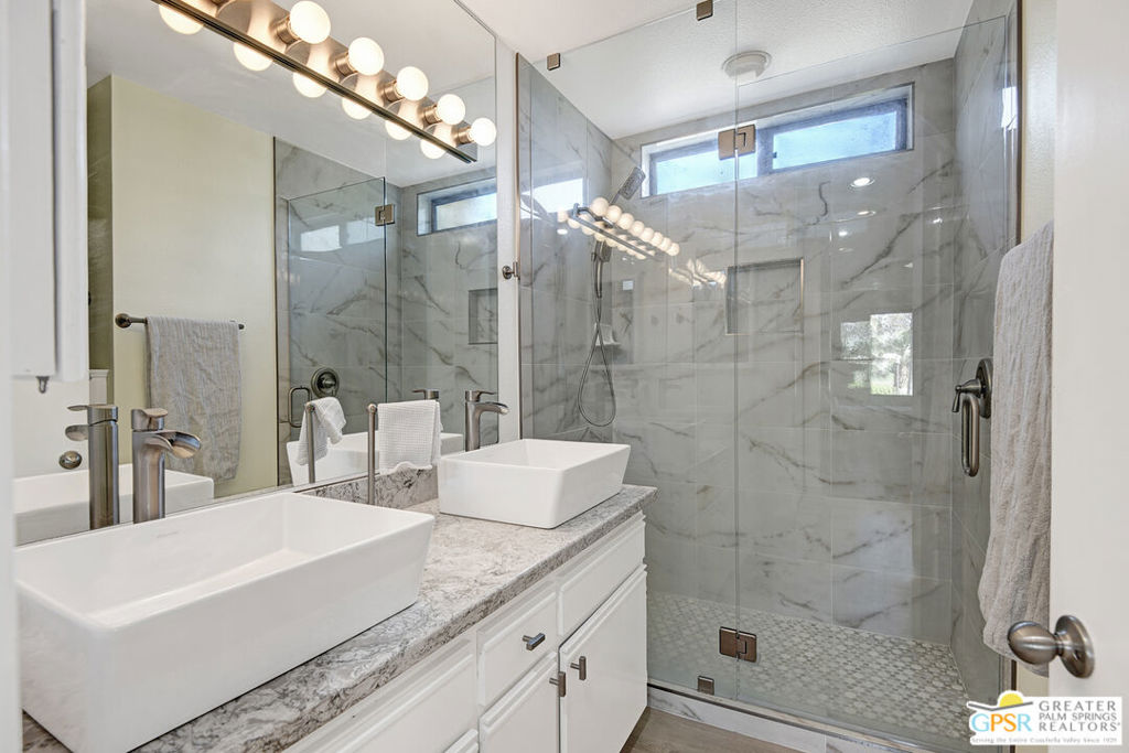 28795 Isleta Court Property Photo 12