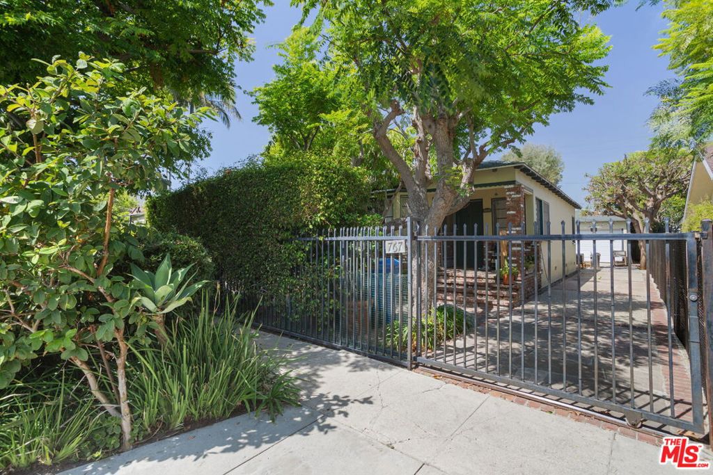 767 Sunset Avenue Property Photo 2