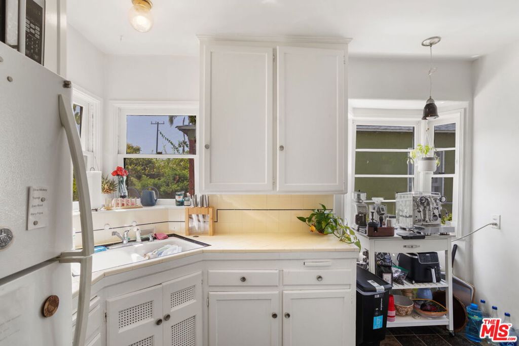 767 Sunset Avenue Property Photo 7