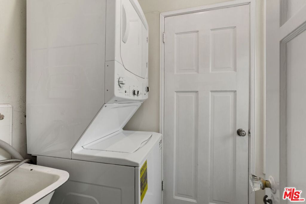 767 Sunset Avenue Property Photo 19