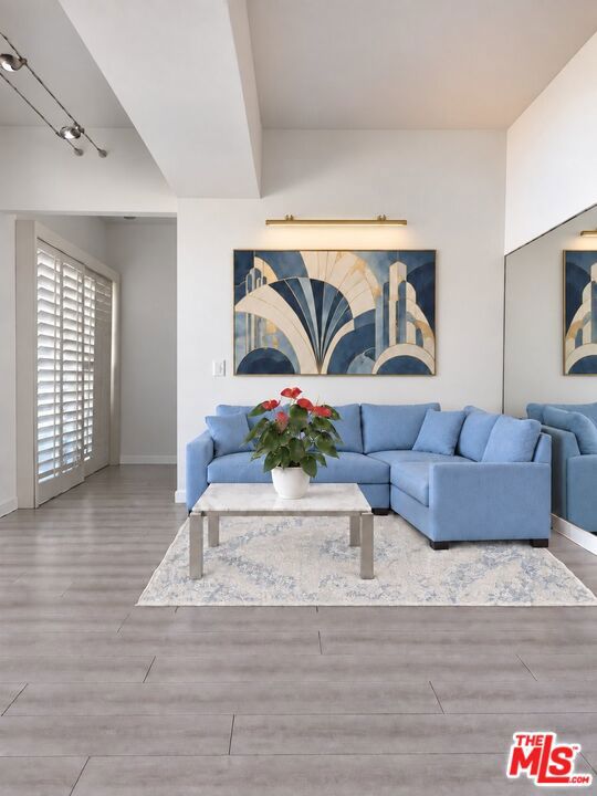 10501 Wilshire Boulevard 2206 Property Photo 1