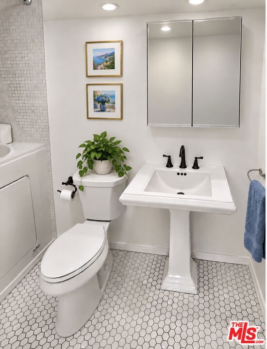 10501 Wilshire Boulevard 2206 Property Photo 7