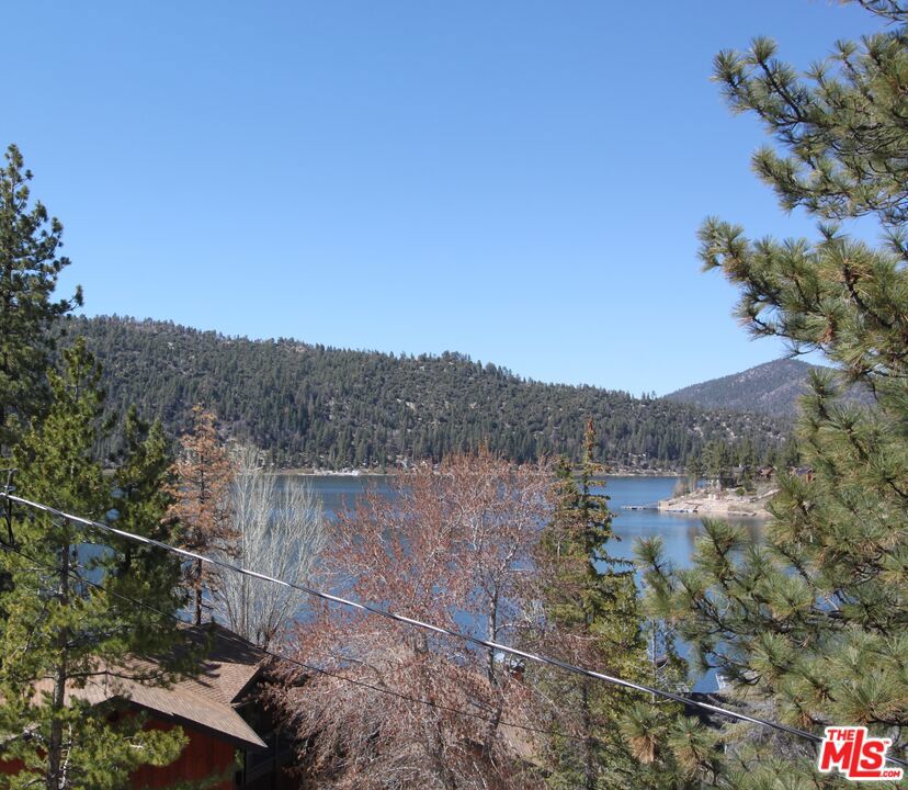 772 Cove Drive Property Photo 18
