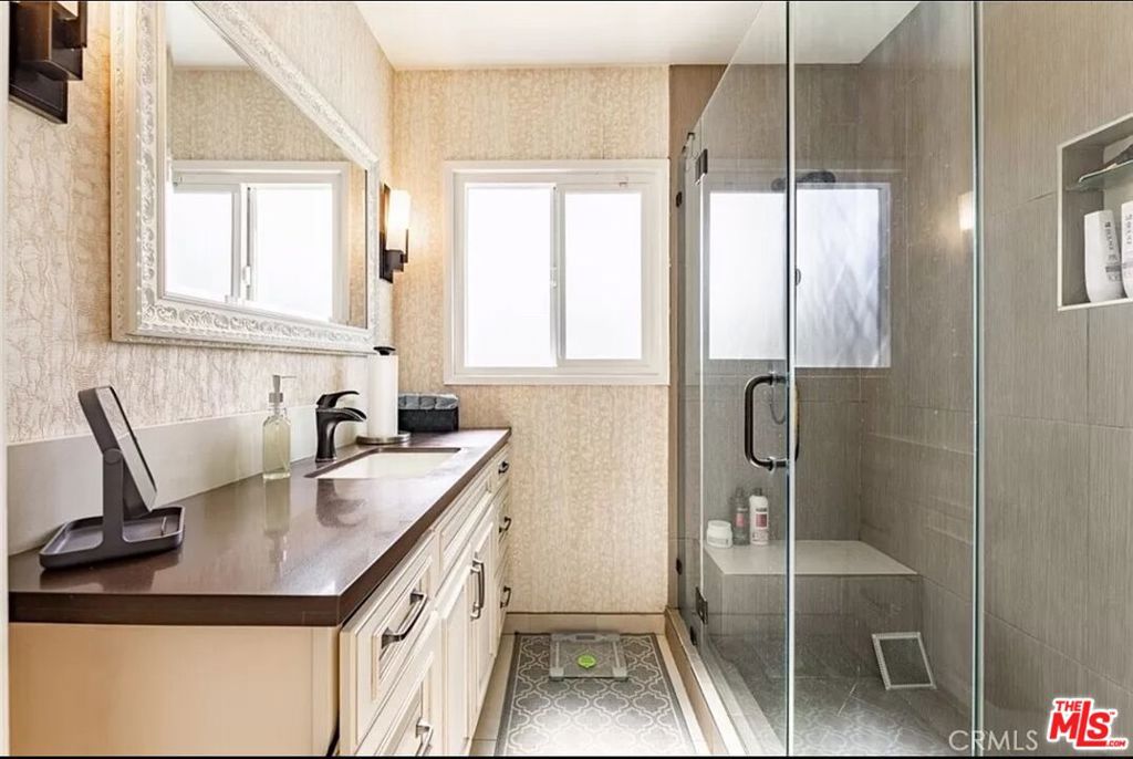 5805 Bucknell Avenue Property Photo 7