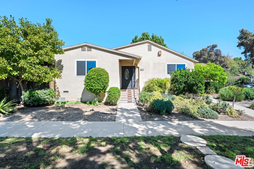 9717 Cisco Street Property Photo 1