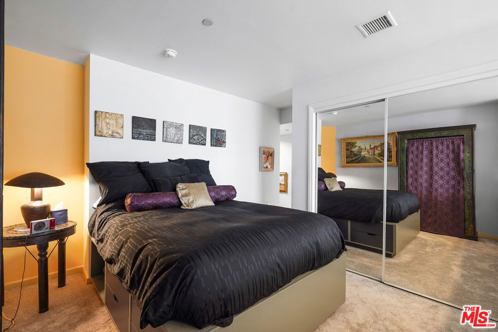 1100 Wilshire Boulevard 2610 Property Photo 10