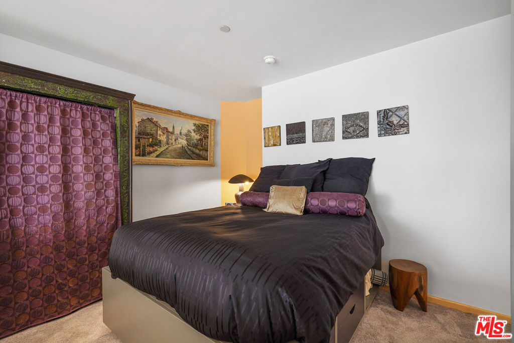 1100 Wilshire Boulevard 2610 Property Photo 12