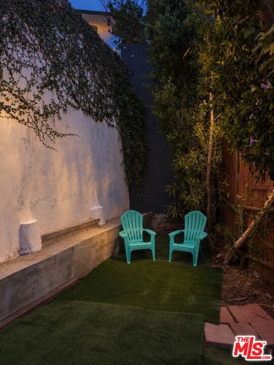 8380 Hollywood Boulevard Property Photo 22