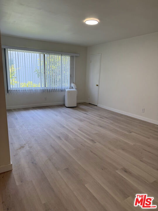 1470 S Sherbourne Drive 4 Property Photo 2