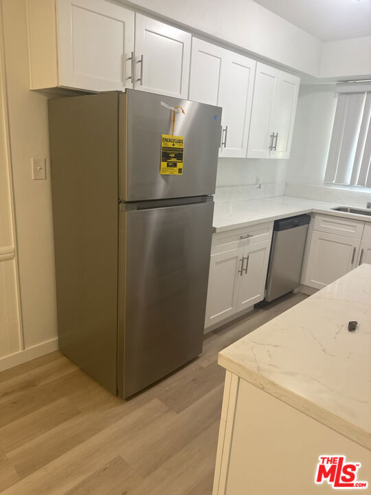 1470 S Sherbourne Drive 4 Property Photo 6