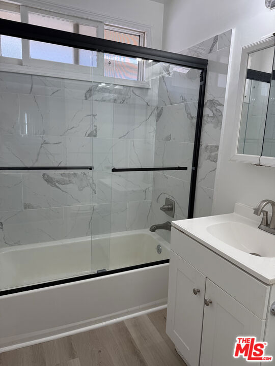 1470 S Sherbourne Drive 4 Property Photo 10