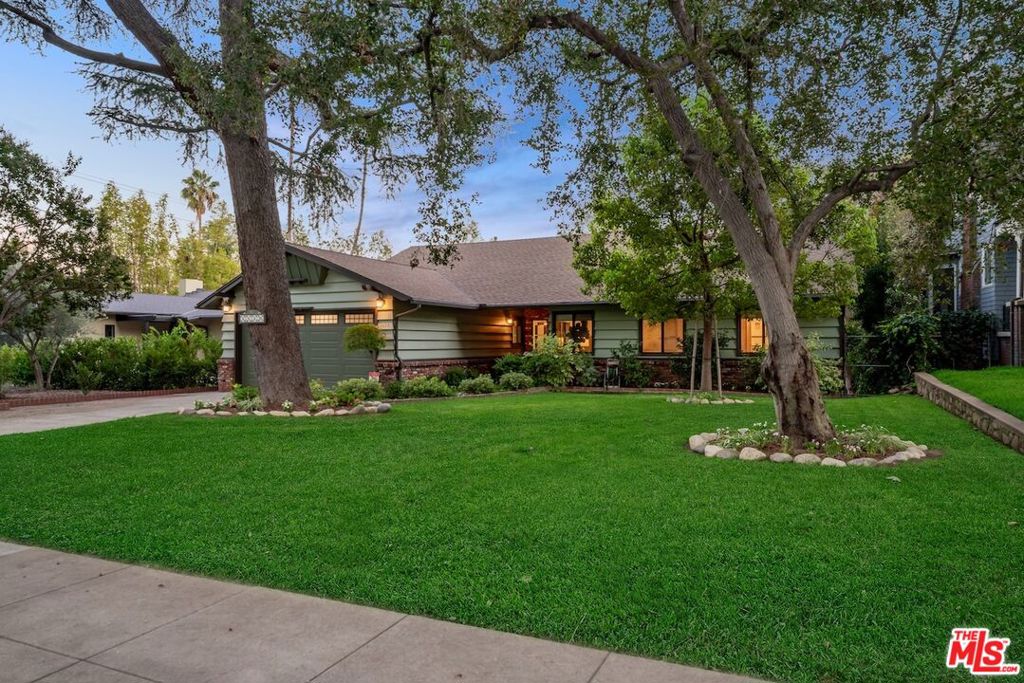 1115 Buena Vista Street Property Photo