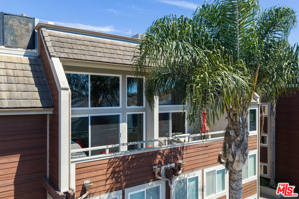 4200 Via Dolce 328 Property Photo 2