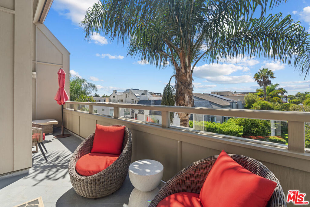 4200 Via Dolce 328 Property Photo 9