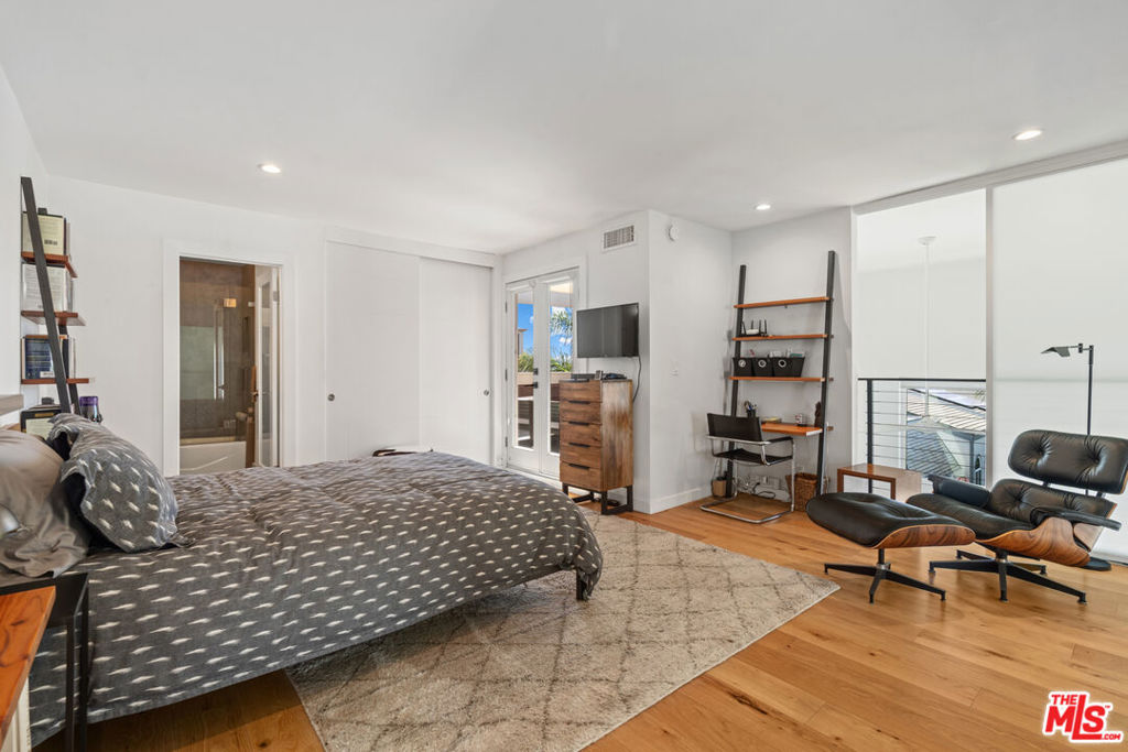 4200 Via Dolce 328 Property Photo 26