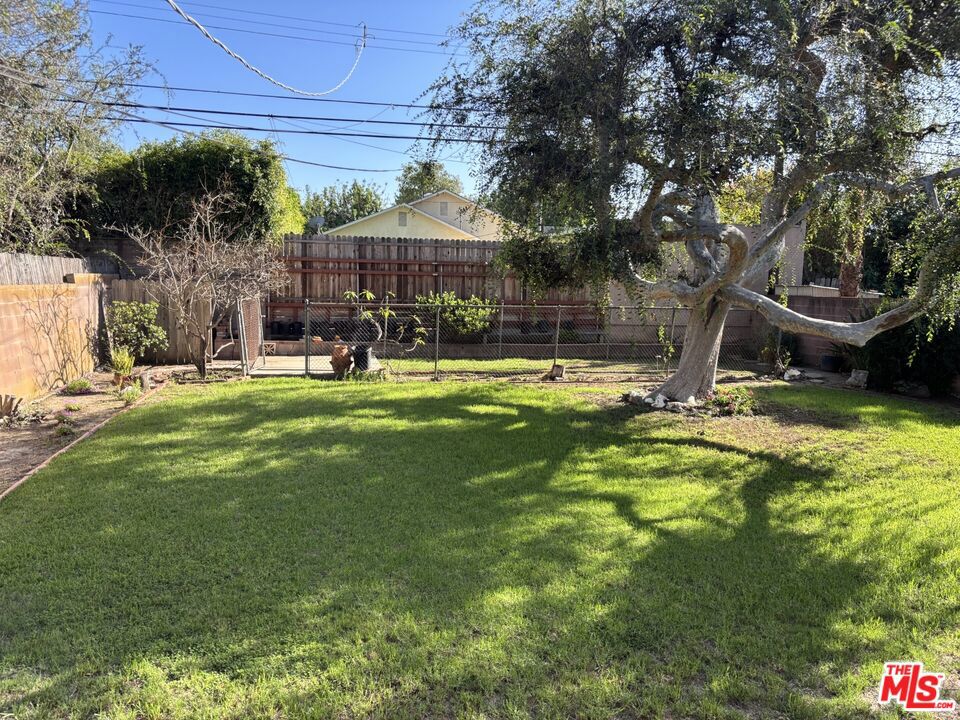 5534 W 76th Street Property Photo 11